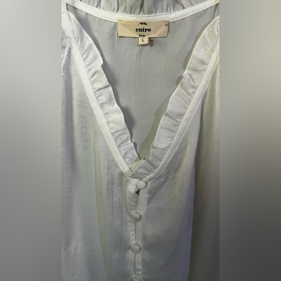 Elegant White Ruffle Trim Women's Top - Picture 5 of 8